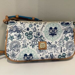 Dooney & Bourke White and Blue Women's Bag